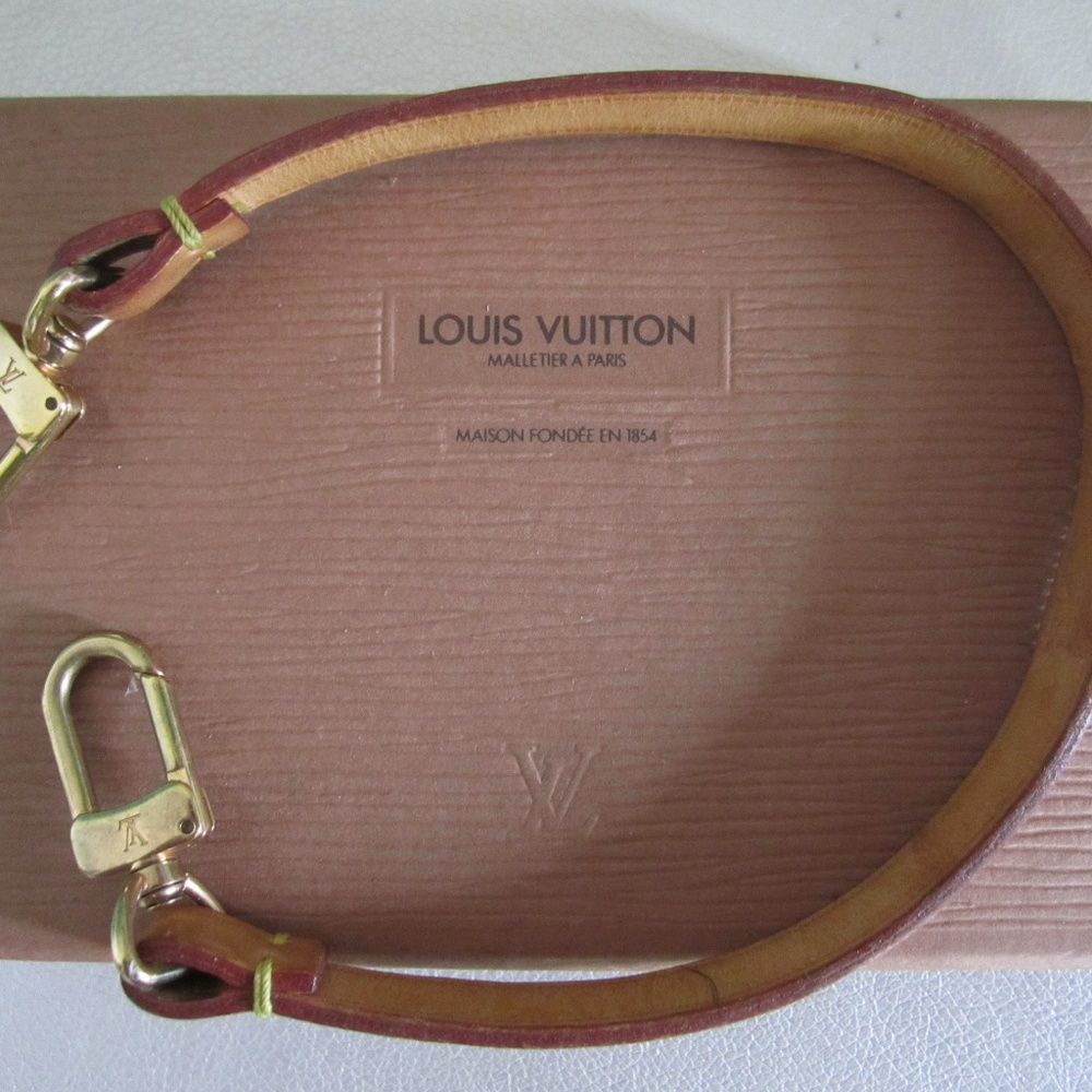 SOLD Auth. Louis Vuitton Vachetta Leather Strap - Picture 2 of 8